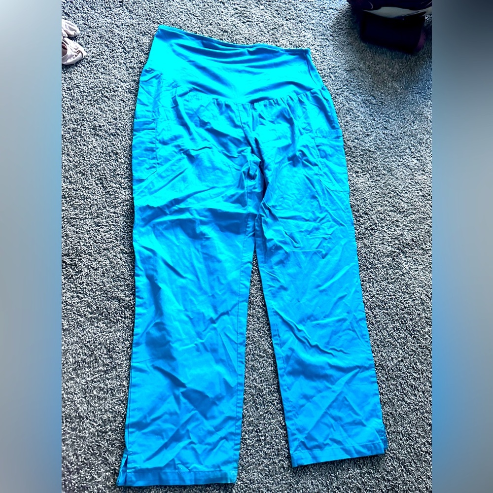 butter soft scrubs maternity